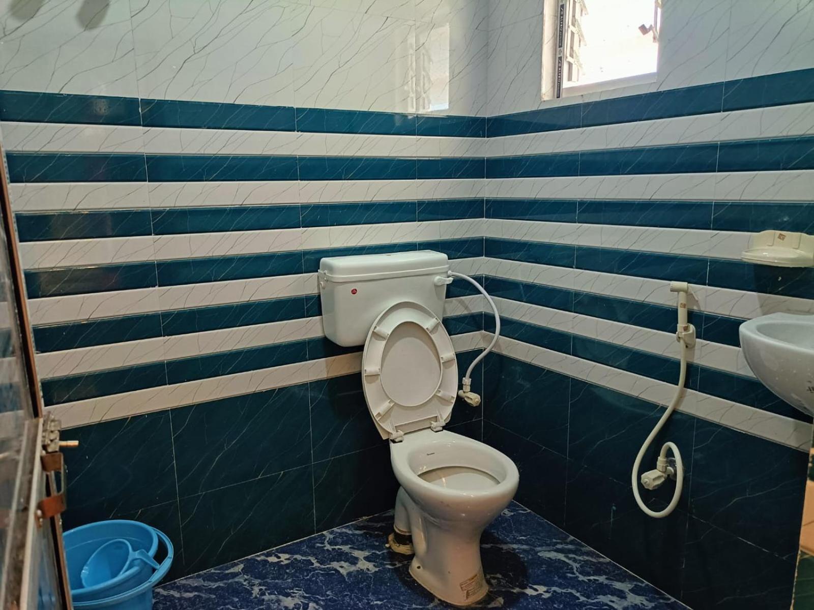 Milan Guest House Дигха Екстериор снимка